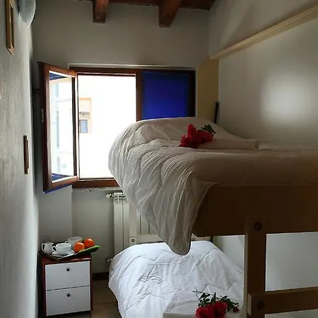 2 Lägenhet Acquaseria